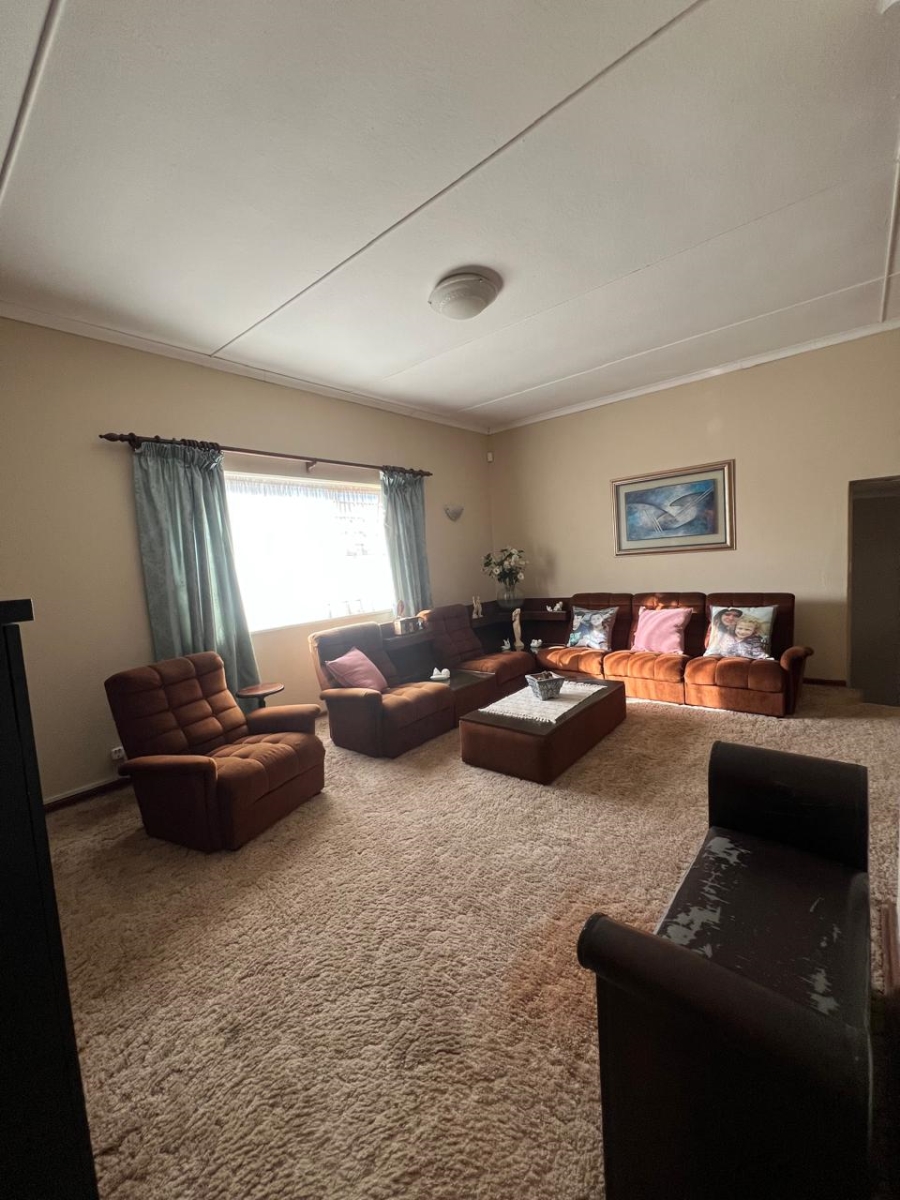 4 Bedroom Property for Sale in Linton Grange Eastern Cape